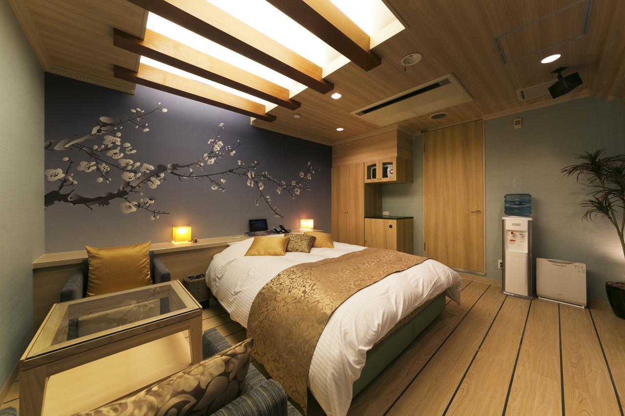 Hotel Lotus Kobe (Adults Only) Экстерьер фото