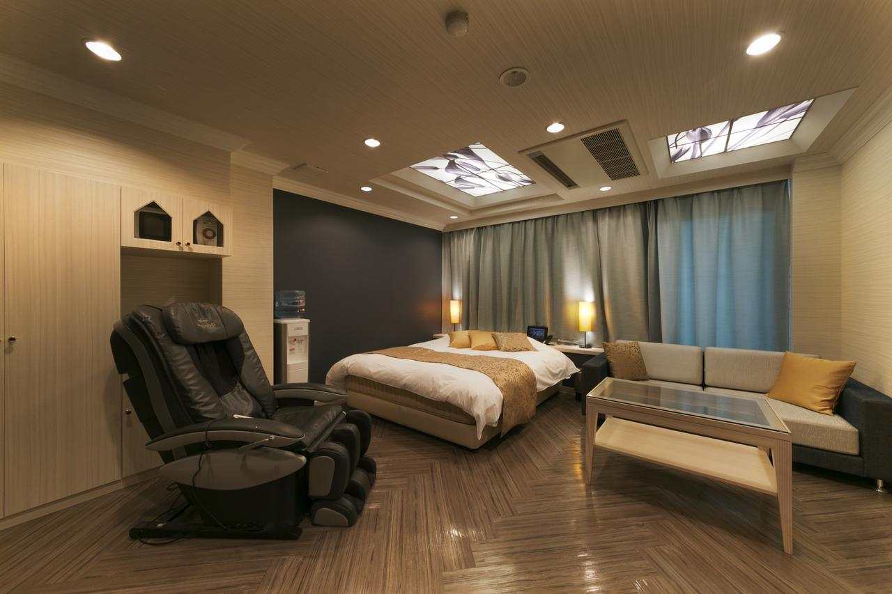 Hotel Lotus Kobe (Adults Only) Экстерьер фото